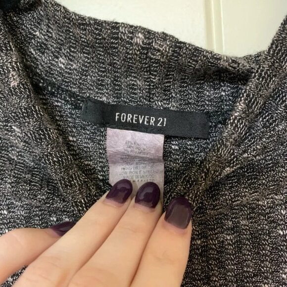 Forever 21 Cold-Shoulder Blouse - Picture 4 of 5